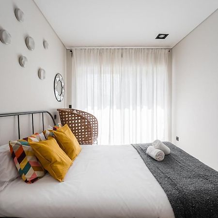 Guestready - Quental Wallpaper Near Marques Square بورتو المظهر الخارجي الصورة