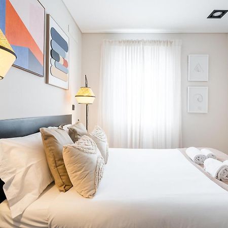 Guestready - Quental Wallpaper Near Marques Square بورتو المظهر الخارجي الصورة