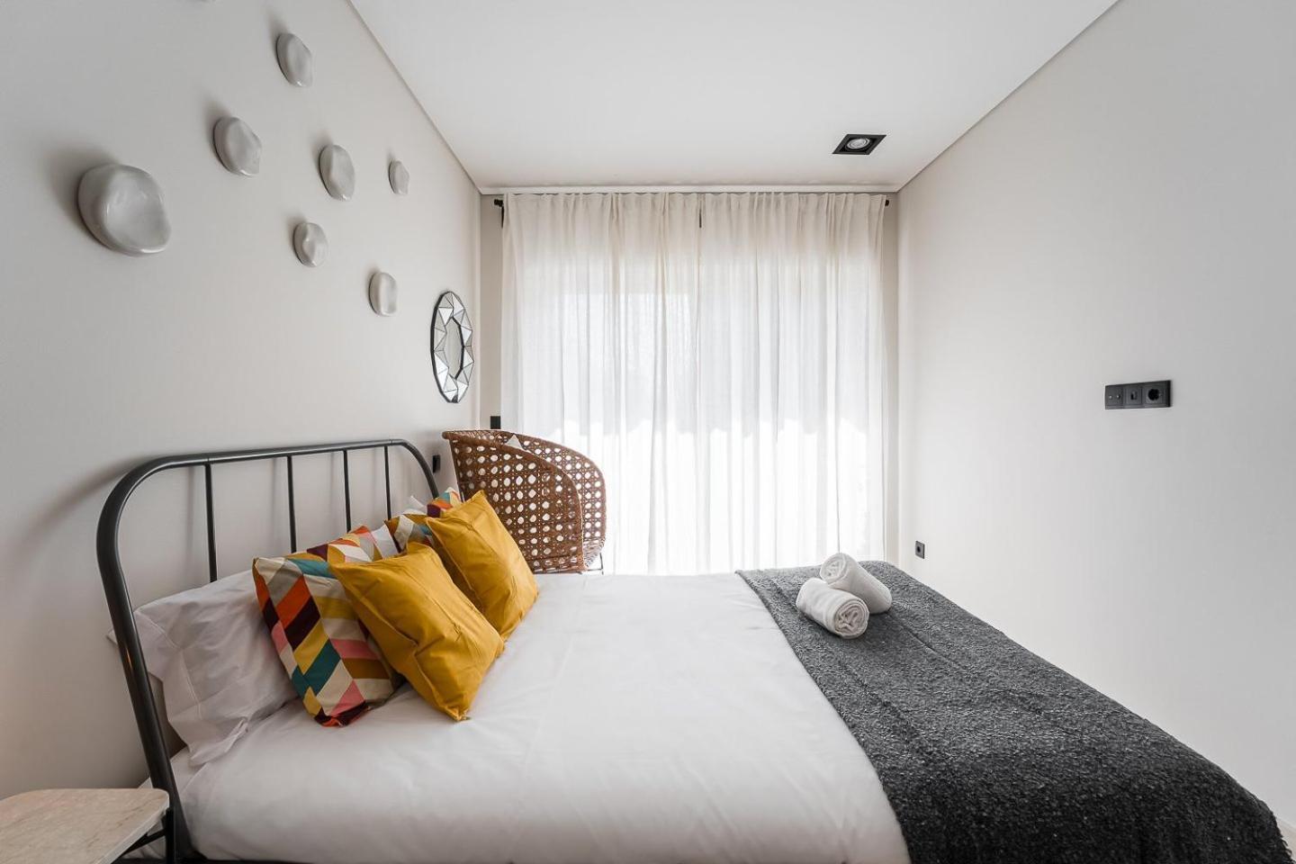 Guestready - Quental Wallpaper Near Marques Square بورتو المظهر الخارجي الصورة