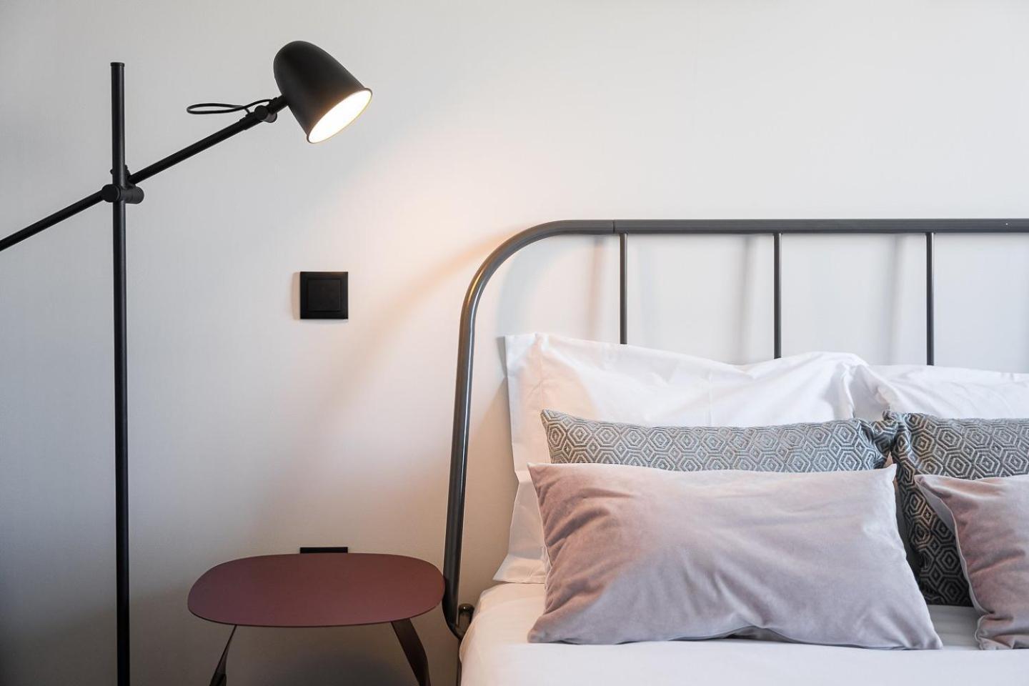 Guestready - Quental Wallpaper Near Marques Square بورتو المظهر الخارجي الصورة