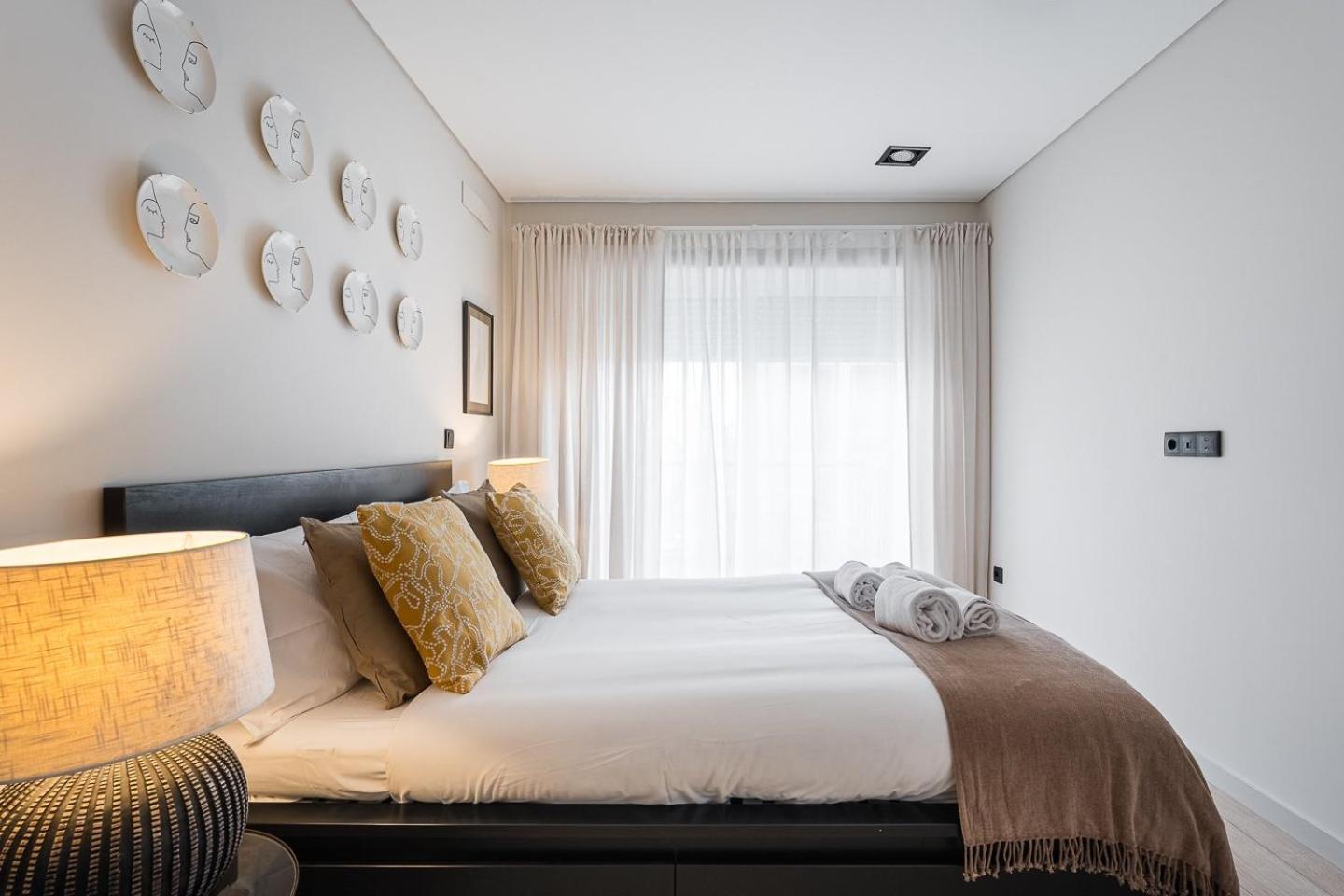 Guestready - Quental Wallpaper Near Marques Square بورتو المظهر الخارجي الصورة